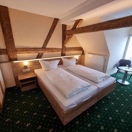 Hotel Zum Goldenen Loewen Peitz Esterno foto